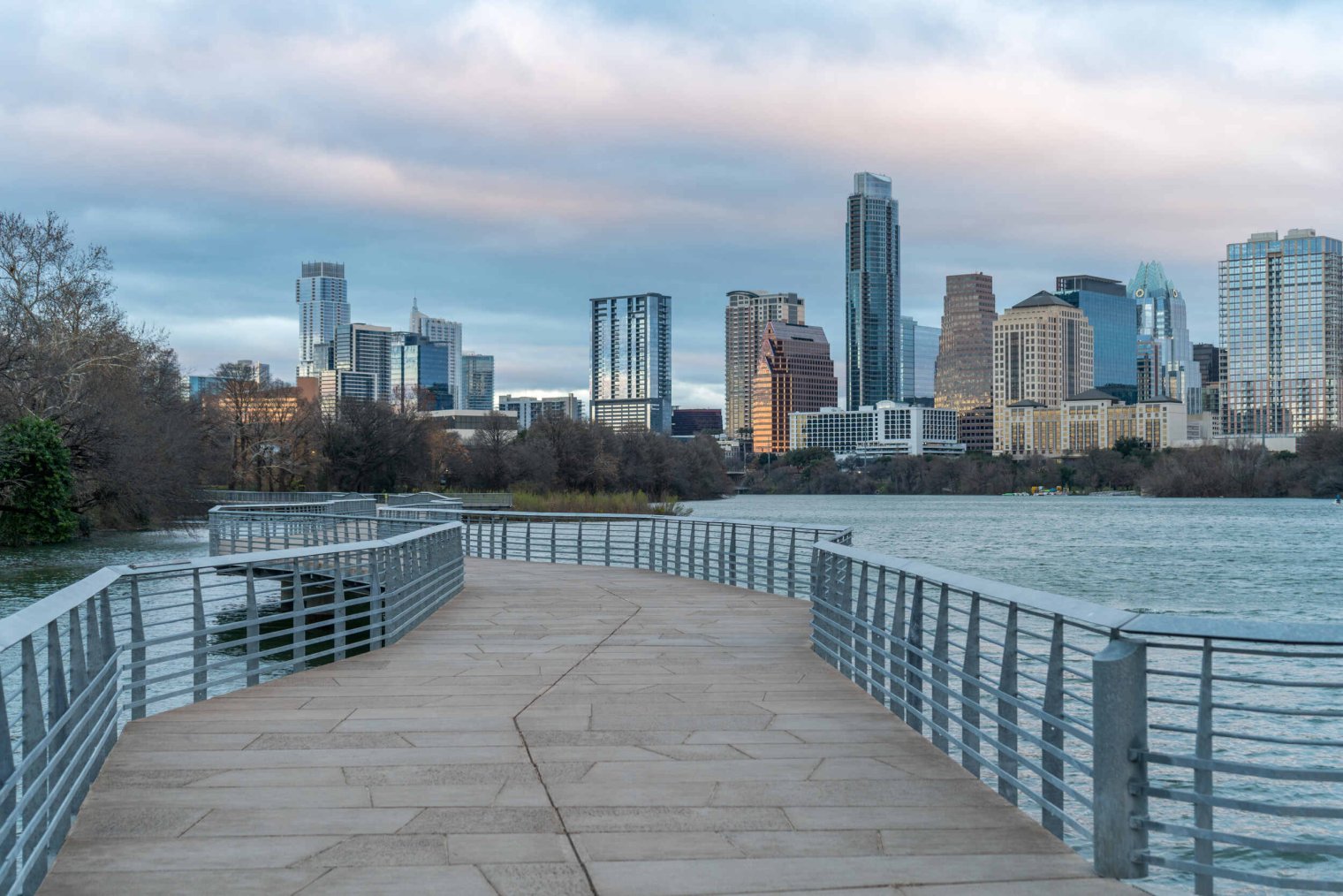 pedestrian bridge east austin tx